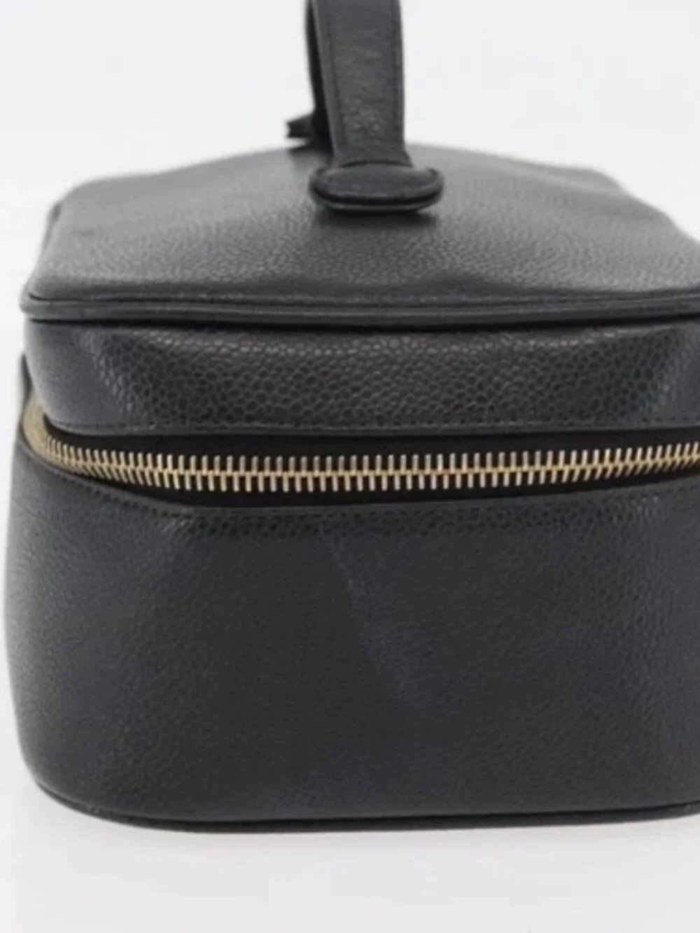 CHANEL Vanity Cosmetic Pouch Grained Calf Skin Black Gold CC Auth 175587